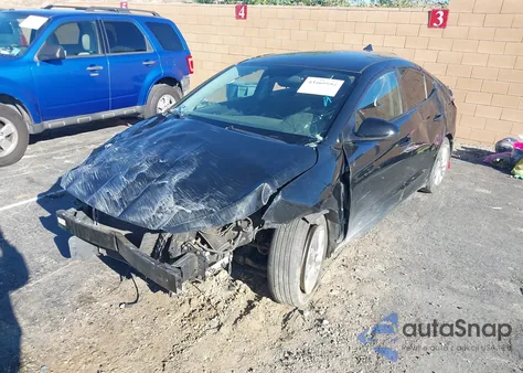 2020 Hyundai Elantra Sel z USA, uszkodzony, nr VIN 5NPD84LF0LH512219